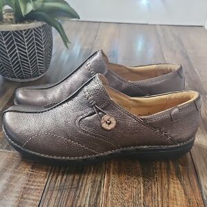 Clarks Women's Metallic Bronze Slip‎ On Leather Loafers